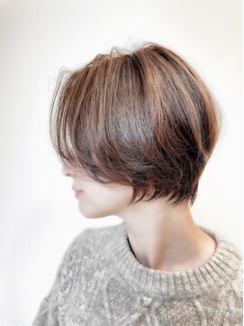 ジ オスカー(THE OSCAR) 【THEOSCAR印南】上品フォルムの大人ショート