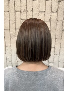 シャンプーボーイ 丸みボブ