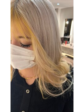 ミルメルシー(Mille mercis) 可愛いイエローカラーのフェイスフレーミング