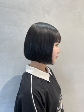 アーティック ヘア ディーヴァディーヴォ テスタ(ARTIC HAIR DIVA DIVO TESTA) ミニボブ/ボブ/ショートカット【井戸】