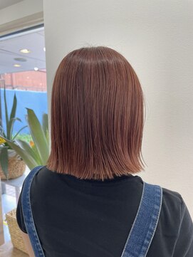 コースト(COAST) 切りっぱなしボブにピンクベージュカラー