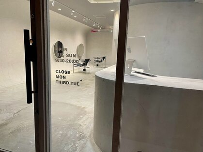 シゲ(SHIGE)の写真