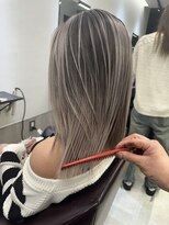 エイム(AiM)&nbsp;S_ハイトーン/バレイヤージュ/シャドウルーツ/レイヤーカット