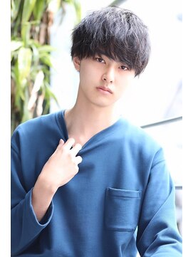 リップス 横浜(LIPPS) フワブサネープレスマート刈り上げマッシュ