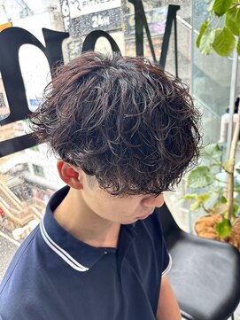 スタッド 松戸(stud. Men‘s) シャドウパーマ/ウルフパーマ/無造作パーマ/マッシュパーマ