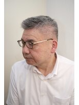 アモ(Amo)&nbsp;【新富町】メンズフェード短髪ビジネススタイル