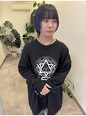 ショートウルフ×ネイビーカラー