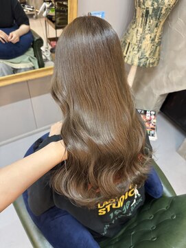 シークス(SYKTH.) beige