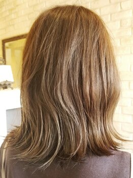 イーズ 船堀店(ease)の写真/あなたのなりたい髪色や質感に合わせて最適な薬剤を選定します！白髪染めもお任せください☆