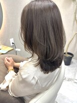 イルームバイリンクス 大宮(ILLUME by LINKTH)&nbsp;大人ミディアムレイヤー◎グレージュカラー