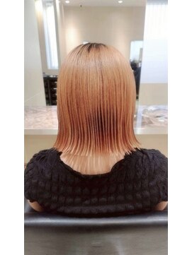 クララ ヒロシマ(CLALA Hiroshima) カット/切りっぱなしボブ/タッセルボブ