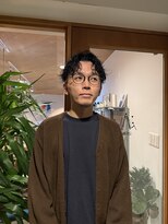 シツ(situ)&nbsp;センターパート無造作パーマ/メンズヘア/メンズパーマ