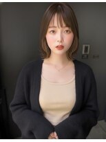 ロシェ 横浜店(loche)&nbsp;大人ガーリー×ミディアムレイヤーカット×ダークアッシュ横浜駅
