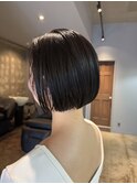 梅雨～夏にかけておすすめなストレートパーマ！ワンレンボブ