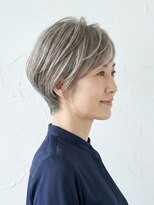 と和 巣鴨&nbsp;【白髪活かし】プラチナバレイヤージュの大人の都会的ショート