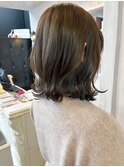 福山人気オリーブグレージュ赤味撃退ツヤカラー外ハネくびれ小顔