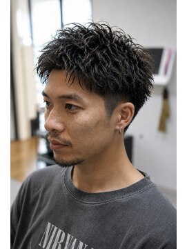 ルシードスタイルアートラッシュ(LUCIDO STYLE ARTRUSH) スパイキーショート×ツイストパーマ