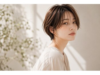 チコ シンジョウ(CHIKO)の写真/髪質やクセを生かした骨格補正カット技術で綺麗なフォルムが続く＊周りと差がつくヘアスタイルに♪