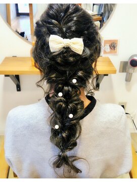 レボルシア 博多(REVOLUCIA) 編みおろしスタイル