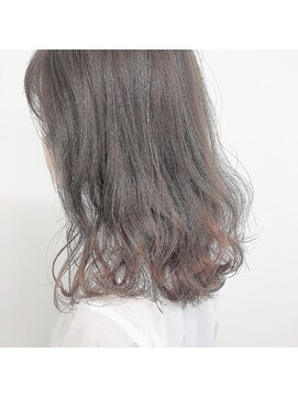 ガーランドウメダ(Garland umeda) リラックスウェーブ_ミディアム_000625