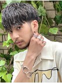 2ブロック刈り上げマッシュ　【アシメバング】　サイドパート
