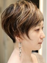 ヘア デザイン リスク(HAIR DESIGN RISK)&nbsp;【RISK 高橋勇太】黒髪でシルエットが完璧な束感ベリーショート