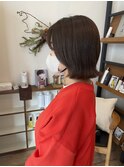 ミントベージュ／切りっぱなしボブ