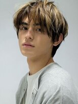 ディスイズバーバーサード(THIS IS BARBER 3rd)&nbsp;ショートマッシュ　ツイストスパイラル　ハイトーンベージュ