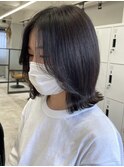 ミディアム×暗髪カラー【稗田かれん】
