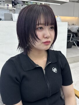 ビューナゴヤ 名駅(VIEW NAGOYA) 小顔ボブヘアブラウンベージュ切りっぱなしボブ