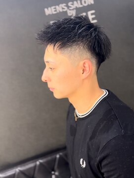 ブレイズ(BLAZE) スキンフェード・アップバングバーバー