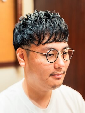 ブロートーキョーバーバーショップ 神田店(Bro Tokyo BARBERSHOP) ツーブロック