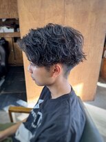 コモレビ(komorebi)&nbsp;【山本智文】ツイストスパイラルパーマセンターパート