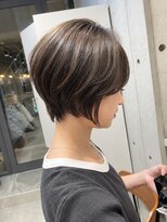ニチカ(NYCHIKA)&nbsp;大人ショート｜丸み×顔まわり似合わせカット
