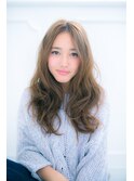 ふんわり波ウェーブヘアー