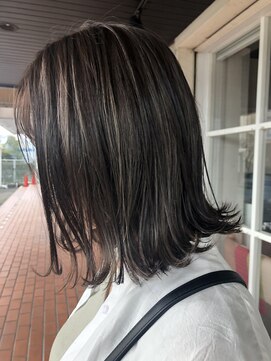 モアヘアー(MORE-HAIR) 立体感カラー