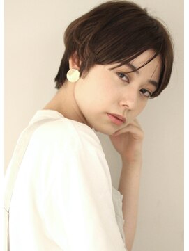 サーカス バイ ビュートリアム 青山(CIRCUS by BEAUTRIUM) ふんわり　丸み　手入れ簡単　マッシュ　ショートヘア