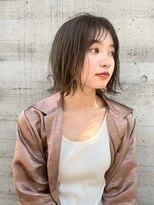 メイクス 表参道(MAKE'S omotesando)&nbsp;【松尾】大人かわいい透明感オリーブベージュ 外ハネボブ 前髪