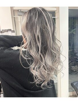 アコ(Aco) ★ホワイト系バレイヤージュデザイン★