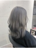 シルバーグレージュ
