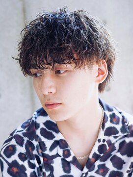 アルファ 新宿(alpha) フェザーパーマ/刈り上げセンターパート/サーフカール[新宿]