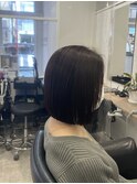 切りっぱなしボブ/ストレートボブ/大人可愛い