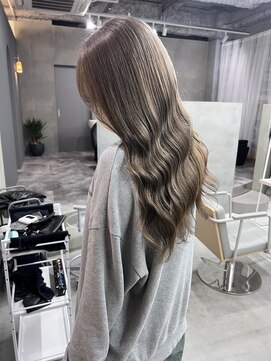 クリム(qulim) グレージュ