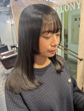 トロニー(TLONY) 姫カット　ダークグレー　stylist/miaki