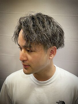 ヒロギンザ 六本木店(HIRO GINZA) ツイストスパイラル　センターパート　メンズ　六本木