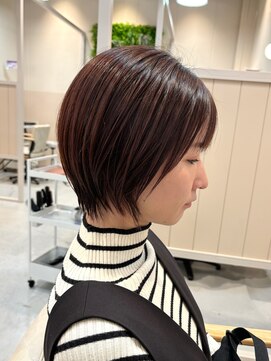 シダ(sida) 丸みショート