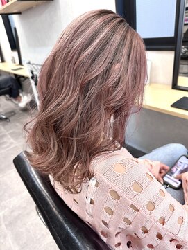 リノバイアクネ(lino by ACNE) ピンクベージュ/シャドールーツ