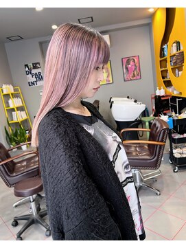 ダニーコウベ(Danny kobe) ピンクにローライト