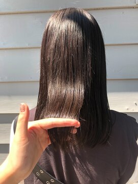 ヘアーアンドメイクアップモパ ストレートパーマ