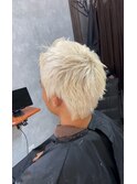 スパイキーショート×抜きっぱなし/那覇美容室